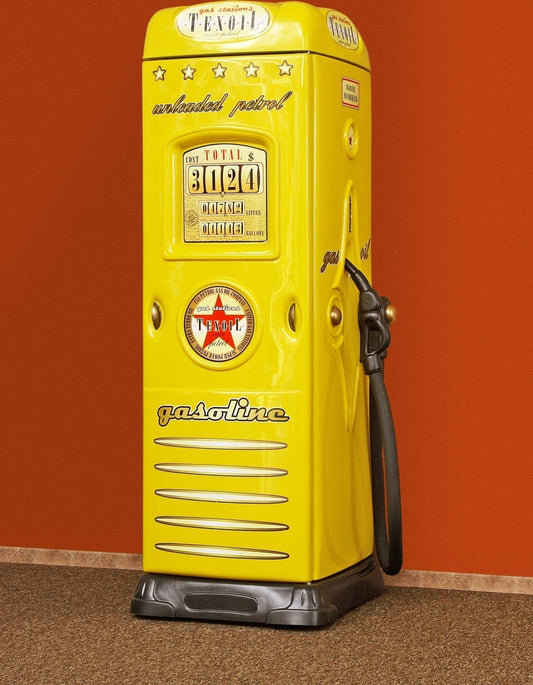 Bensinpump garderob nedfällbart skrivbord