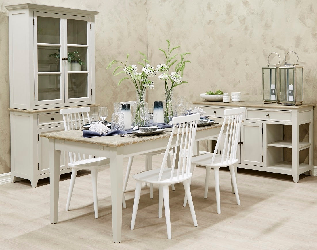 Hvaler vitrinskåp med förvaring