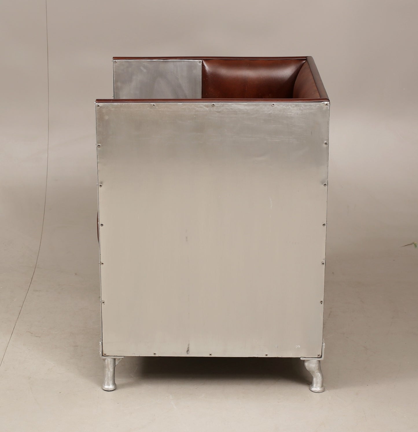 Decibel fåtölj metall mörkbrunt läder