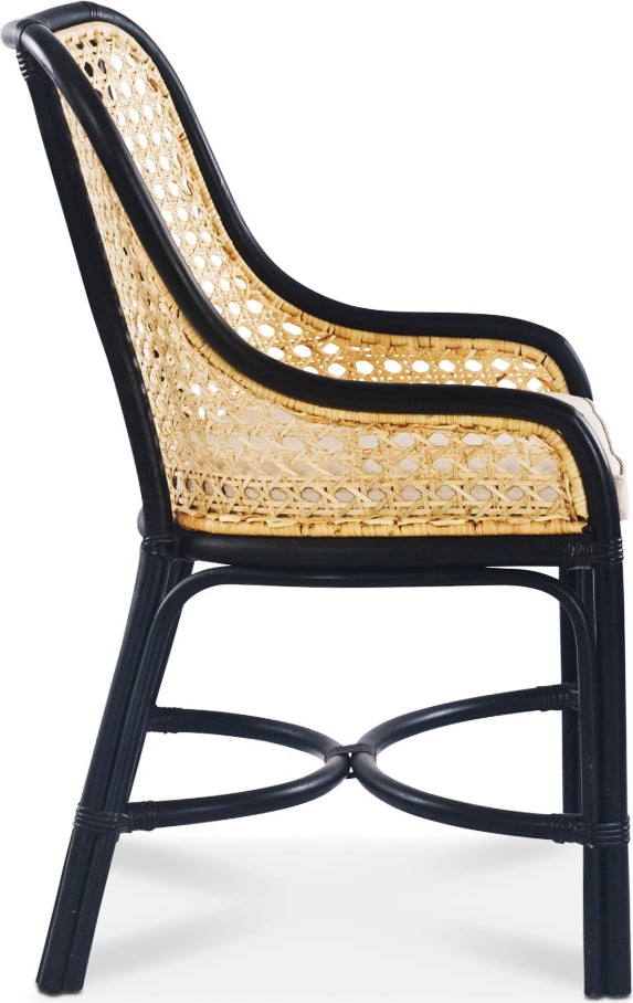 Anton matstol i rotting med dyna