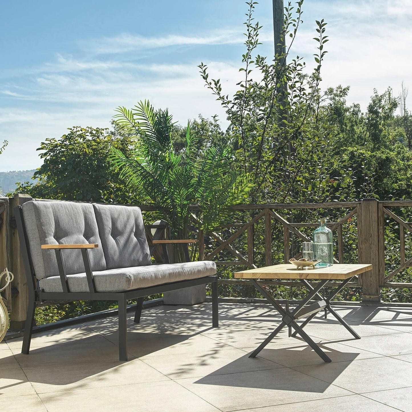 Lotus 2-sits utesoffa - Svart/fume