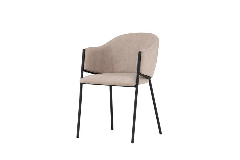 Evelina Matstol med Armstöd