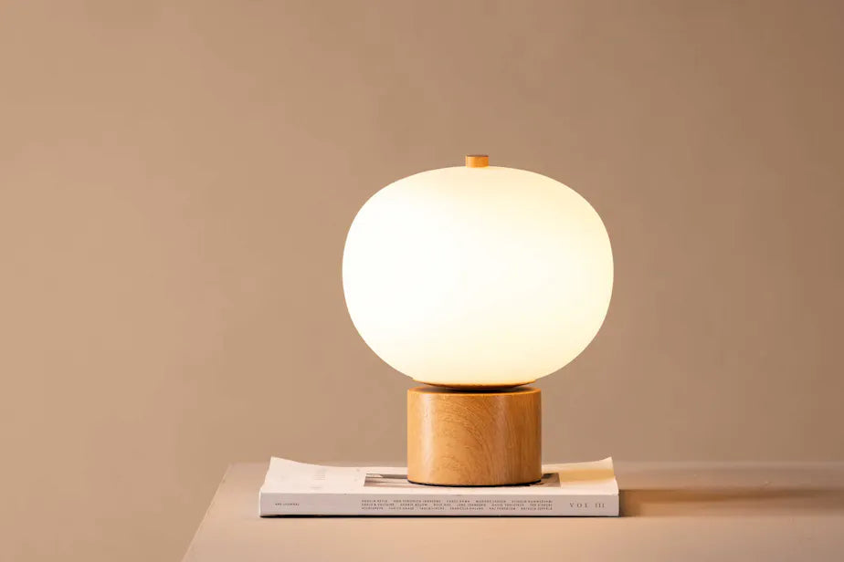 Cholet Table Lamp - Nature / White glass