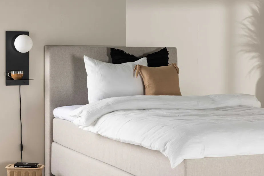 Toledo Bed 120*200 - Matte Silver / Beige Fabric Lino 02